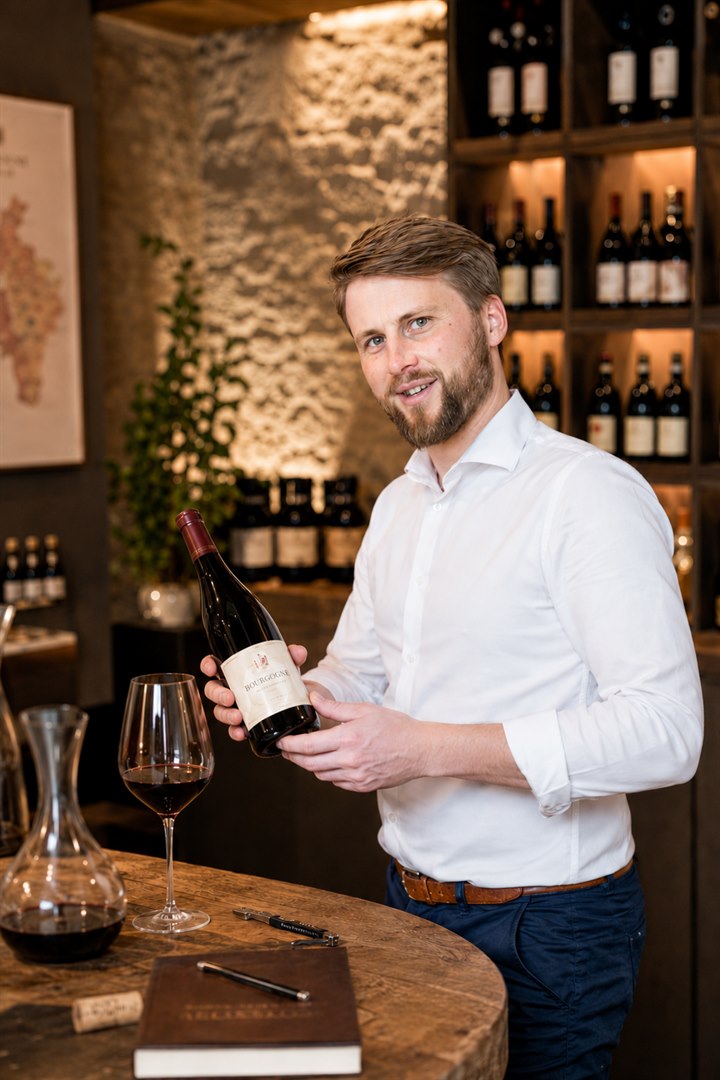 Alexandre Serru, Sommelier Consultant